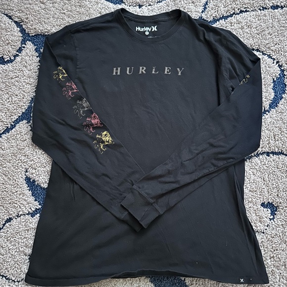 Hurley Other - size medium hurley long sleeve w/ cool vintage design 100% cotton